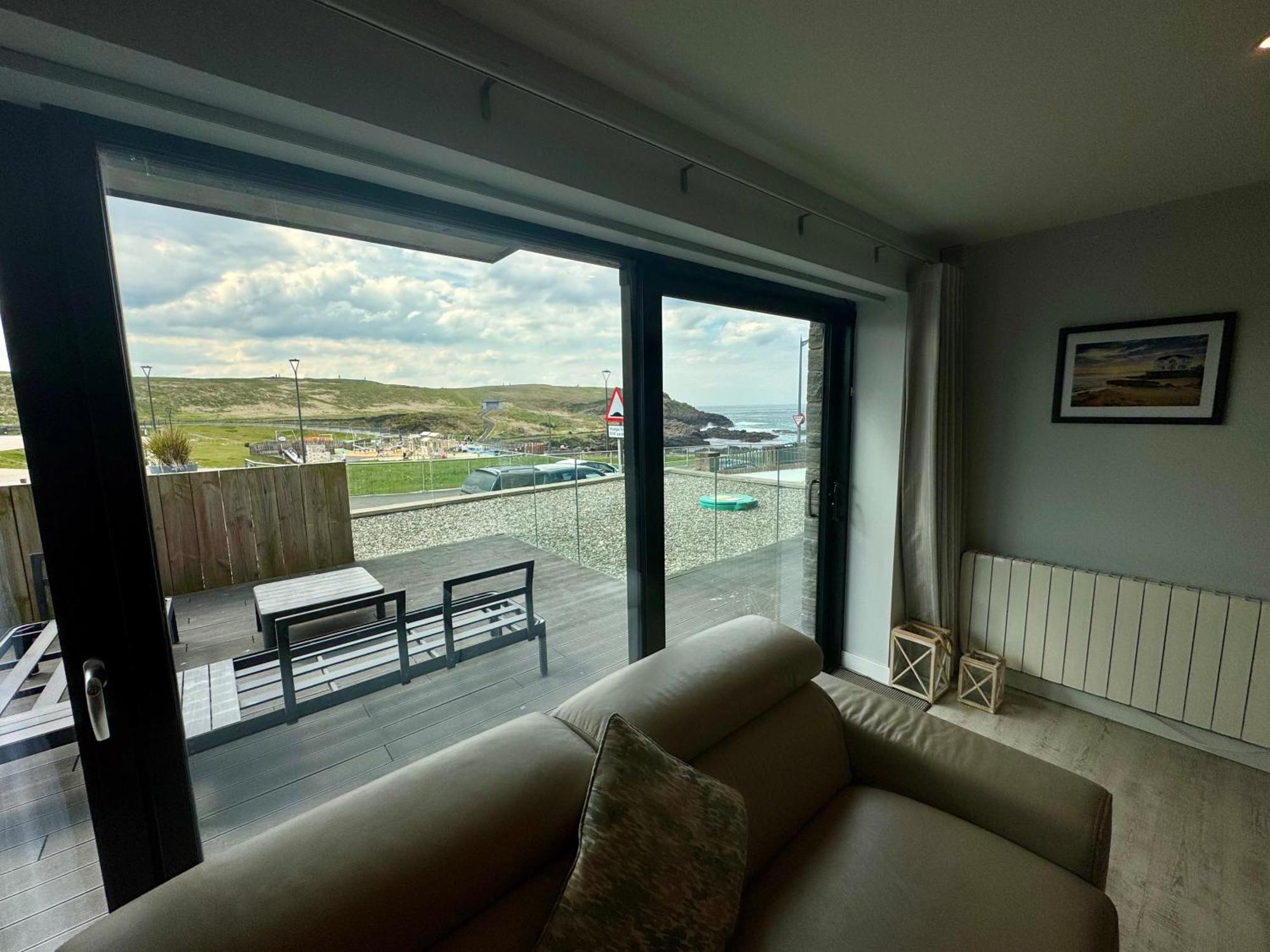 The North Cove, 20M To The Sea, Modern Studio Apartment Portrush Exteriér fotografie